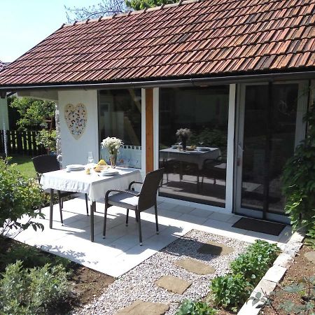 Tiny House With A Big Heart Postojna Exterior foto